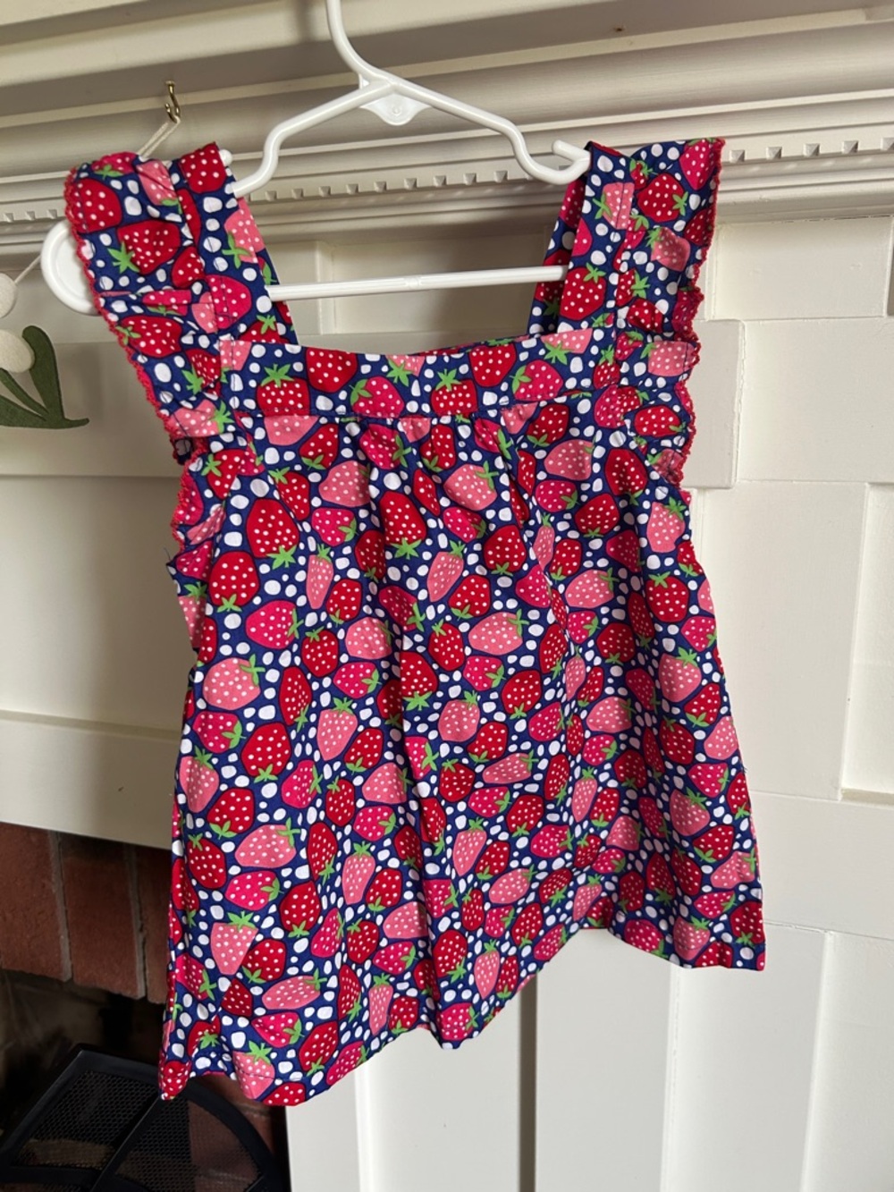 Girls Strawberries Cotton Tank Top Size 5